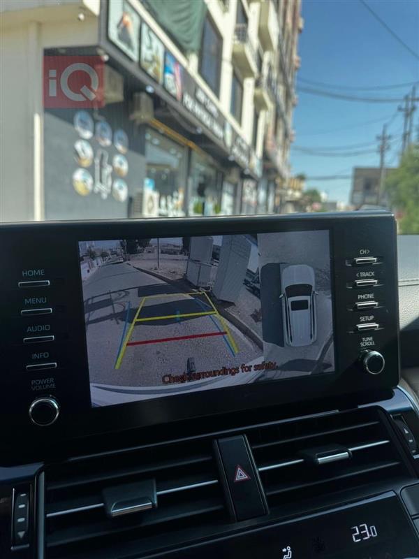 car image